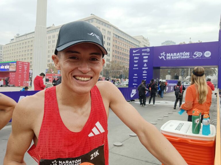 Hugo Catrileo se corona campeón por segundo año consecutivo en la media maratón de Panamá